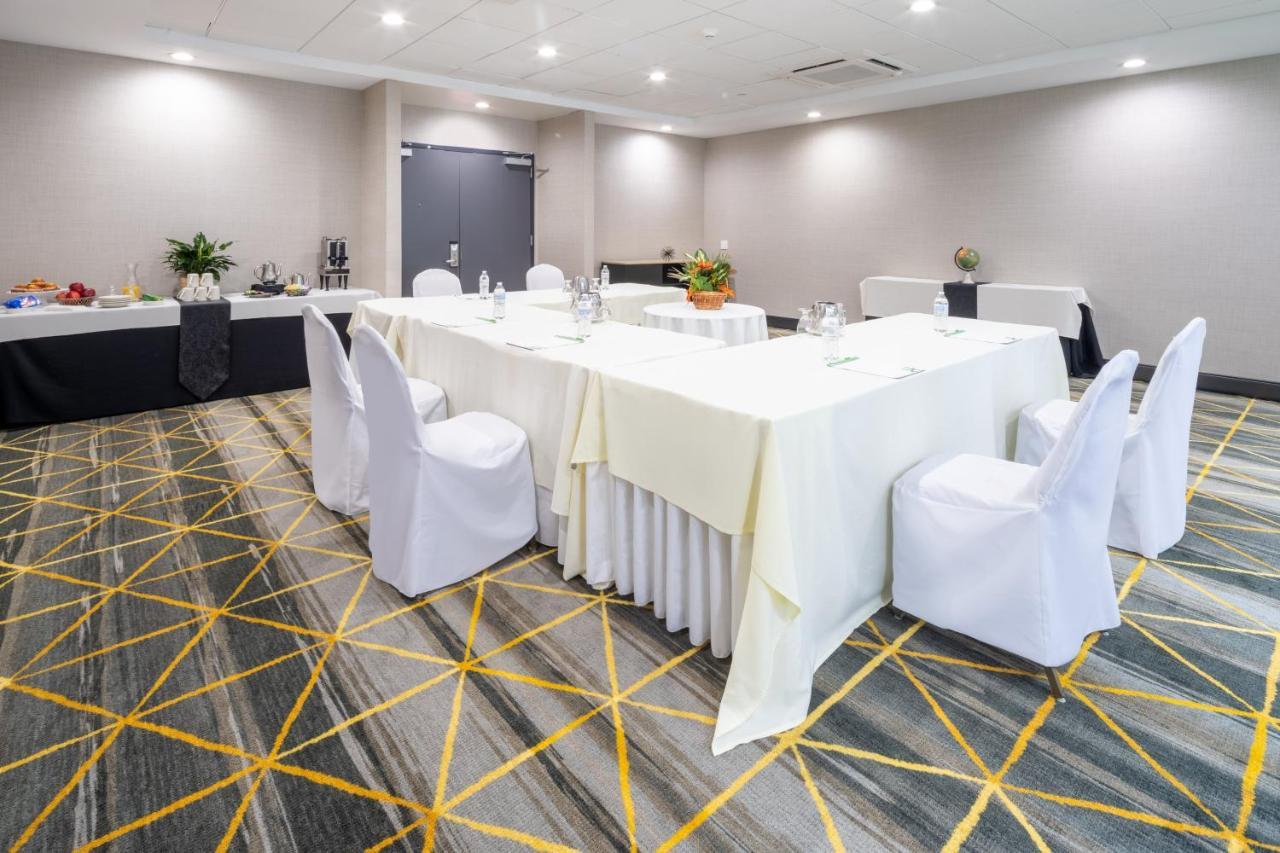 Holiday Inn - Long Island - Islip Arpt East By Ihg Holtsville Ngoại thất bức ảnh